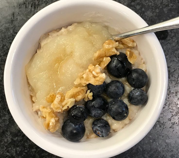 Porridge with Apple and Blueberries Recipe